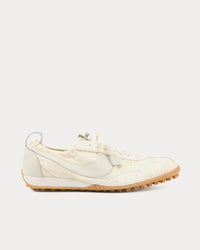 Soft Pearl & Sail